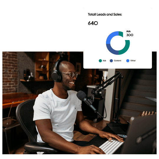 podcaster-smiling_v2 podcaster-smiling_v2